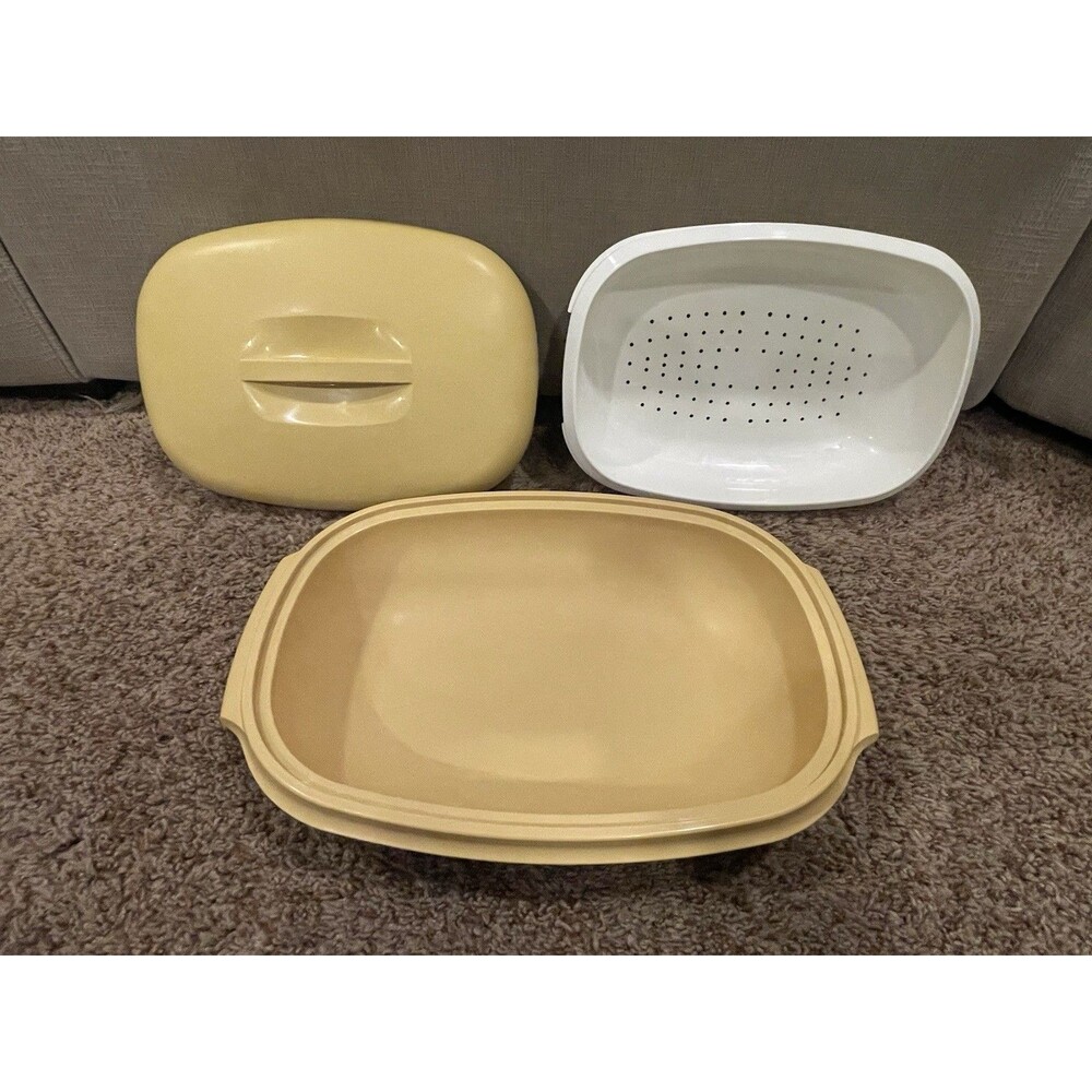 Vintage Tupperware Harvest Gold Oval Microwave Steamer Set 3-Piece #1273